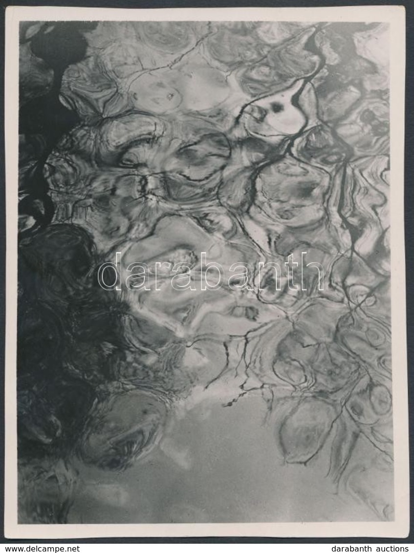 Cca 1933 Kinszki Imre (1901-1945): Water, Aláírt és Pecséttel Jelzett Vintage Fotóművészeti Alkotás, 16,2x12,2 Cm - Altri & Non Classificati