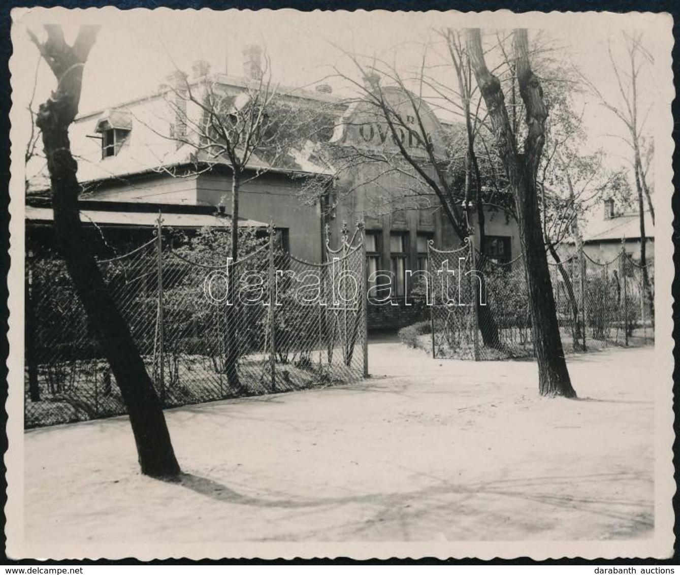 Cca 1930 A Csepeli Weiss Manfréd Gyár Gyári óvodájának Fotója, 8,5×10,5 Cm - Sonstige & Ohne Zuordnung