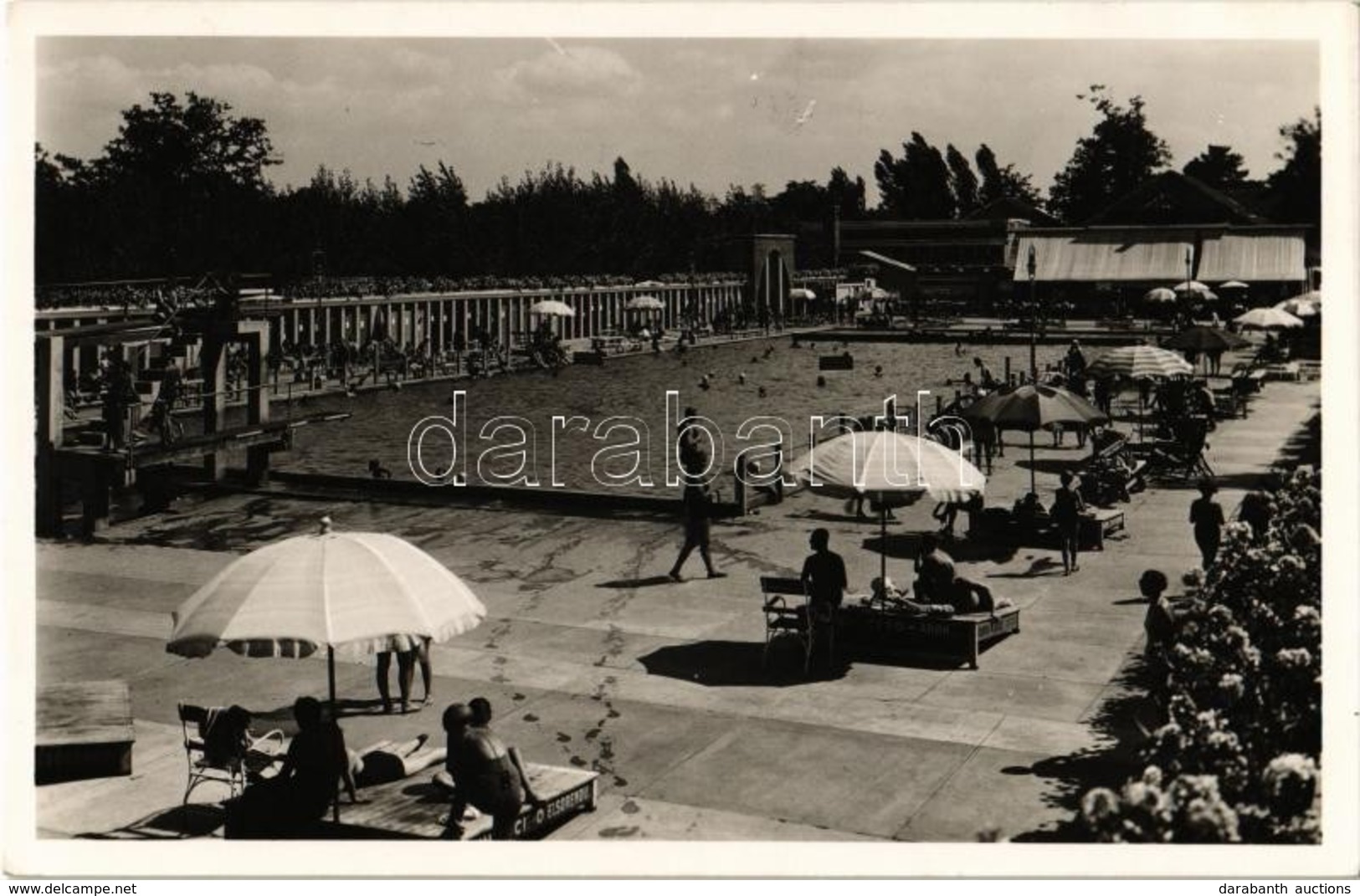 ** T2 Debrecen, Strandfürdő A Nagyerdőn, Fürdőzők, Napozók - Ohne Zuordnung