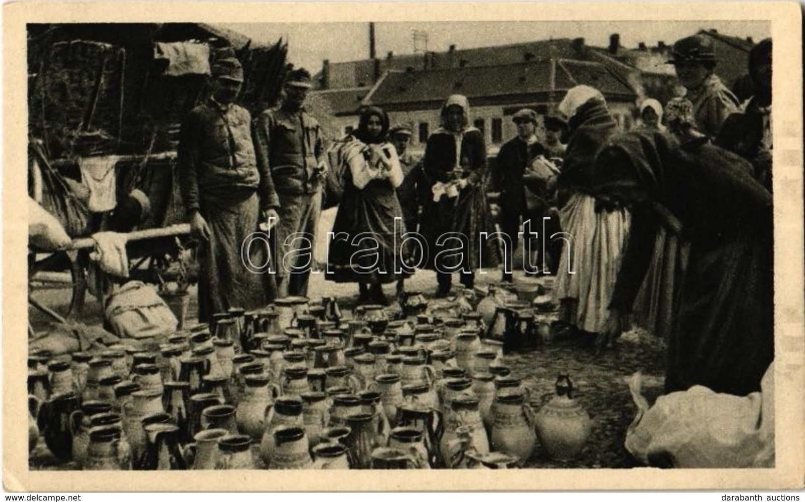 ** T2 Kassa, Kosice; Piac Kerámia árusokkal / Trh / Market With Ceramics Vendors - Ohne Zuordnung