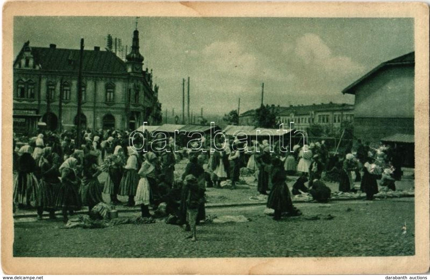 ** T2 Kassa, Kosice; Piac árusokkal / Trh / Market With Vendors - Ohne Zuordnung