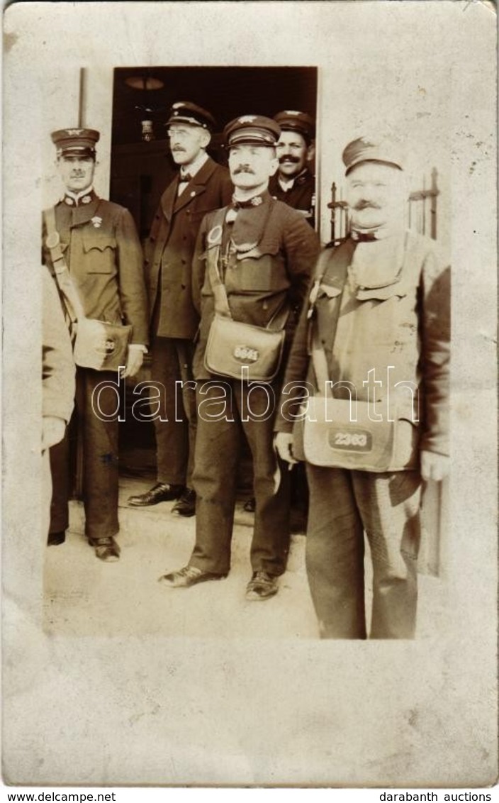 ** T2/T3 Első Világháborús Osztrák-magyar Katonai Vasutasok / WWI K.u.K. (Austro-Hungarian) Military Railwaymen. Photo - Non Classificati