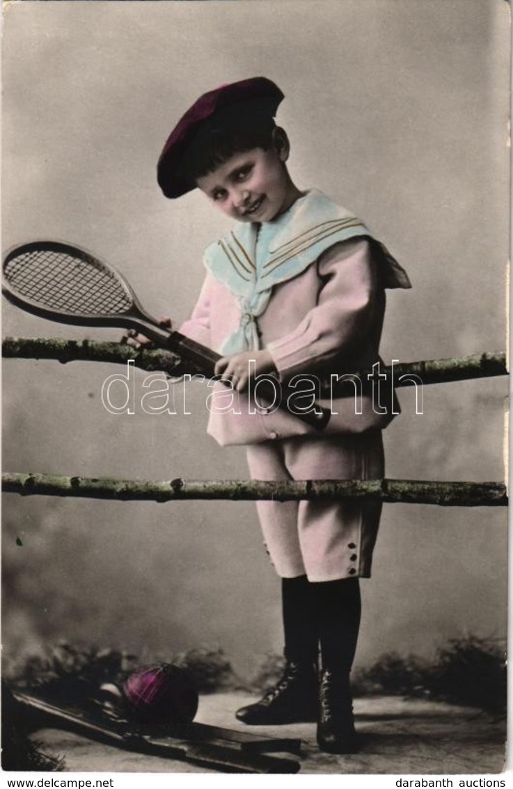 ** T2 Boy With Tennis Racket - Non Classés