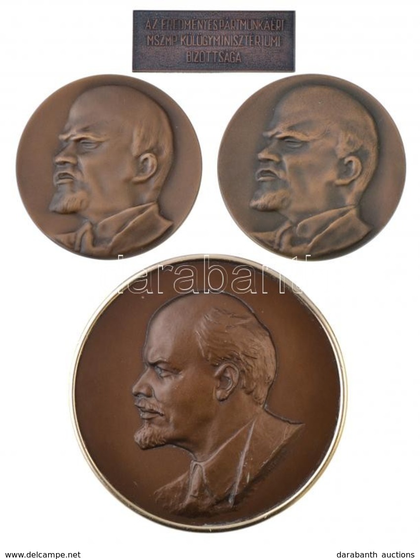 ~1970-1980. 'Lenin' Br Plakett (2x) Eredeti Tokban (69mm) + Szovjetunió DN 'Lenin' Br Plakett Keretben, Fali Akasztóval. - Ohne Zuordnung