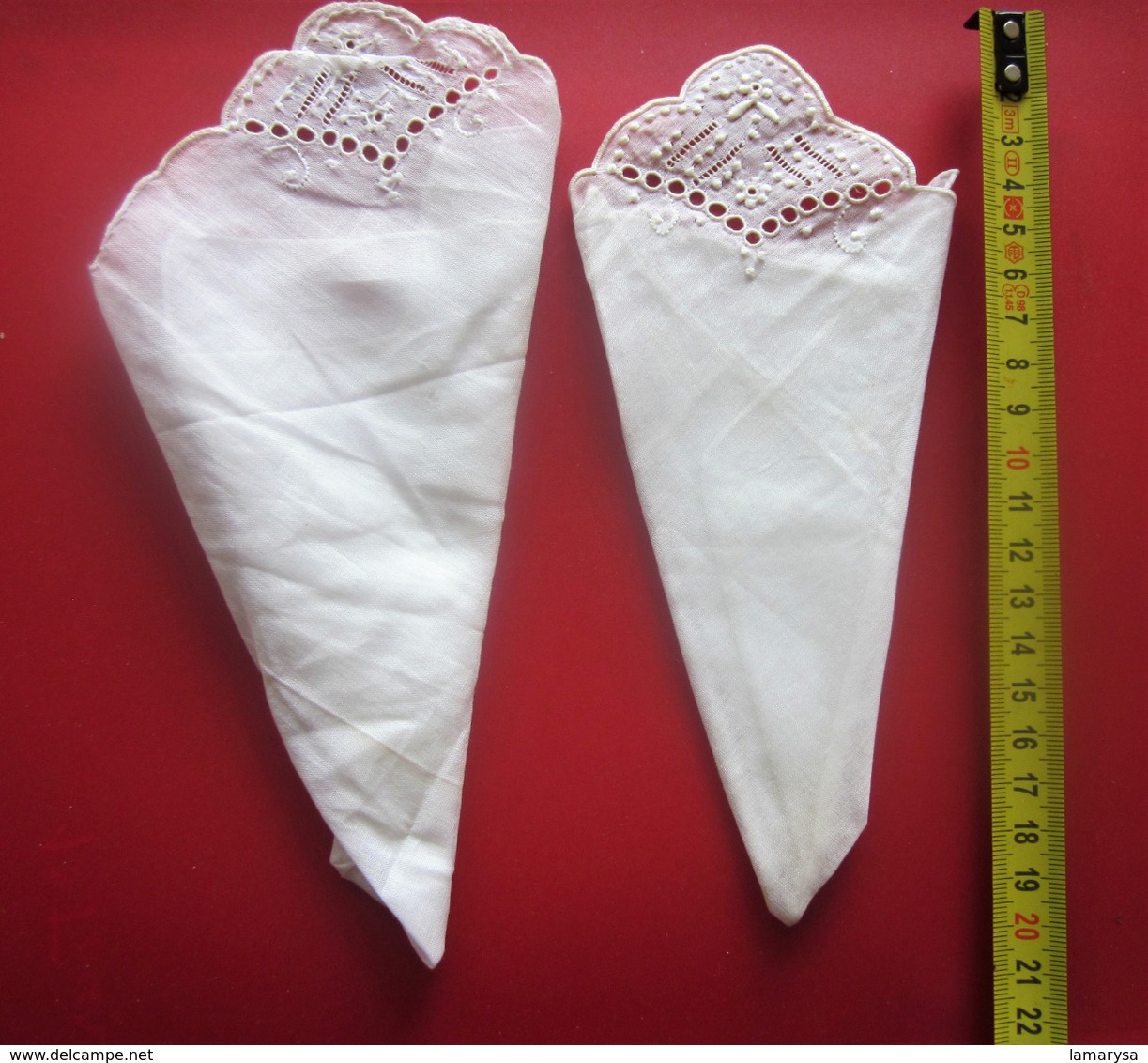 VIintage 2 LACE HANDKERCHIEF-Embroidered Net Lace Pouch .Wedding Handkerchief.Pochette Linge D'époque Dentelles -Tissus - Dentelles Et Tissus