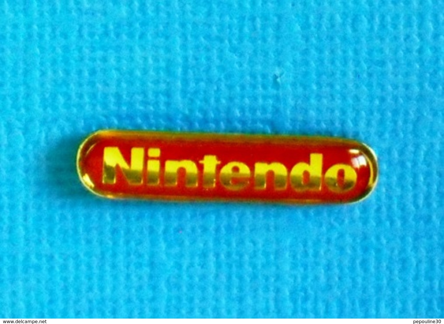 1 PIN'S //   **  LOGO / NINTENDO ** . (<FF>) - Jeux