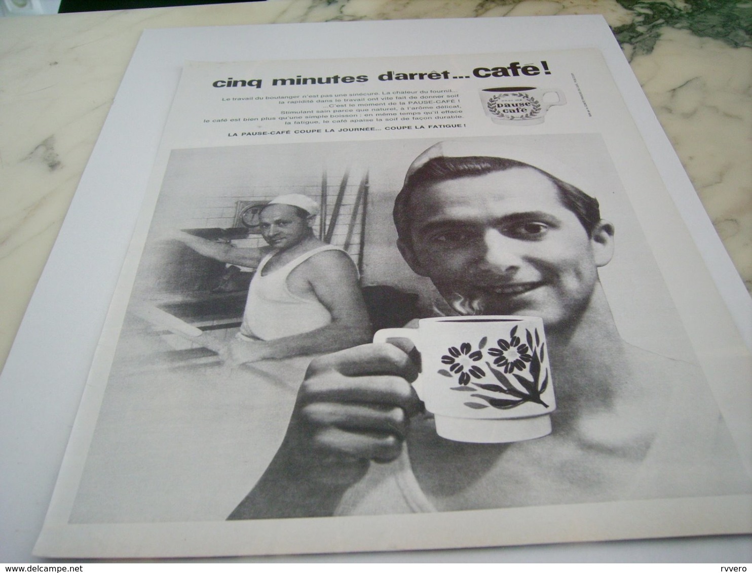 ANCIENNE PUBLICITE BOULANGER 5 MINUTES D ARRET CAFE 1964 - Affiches