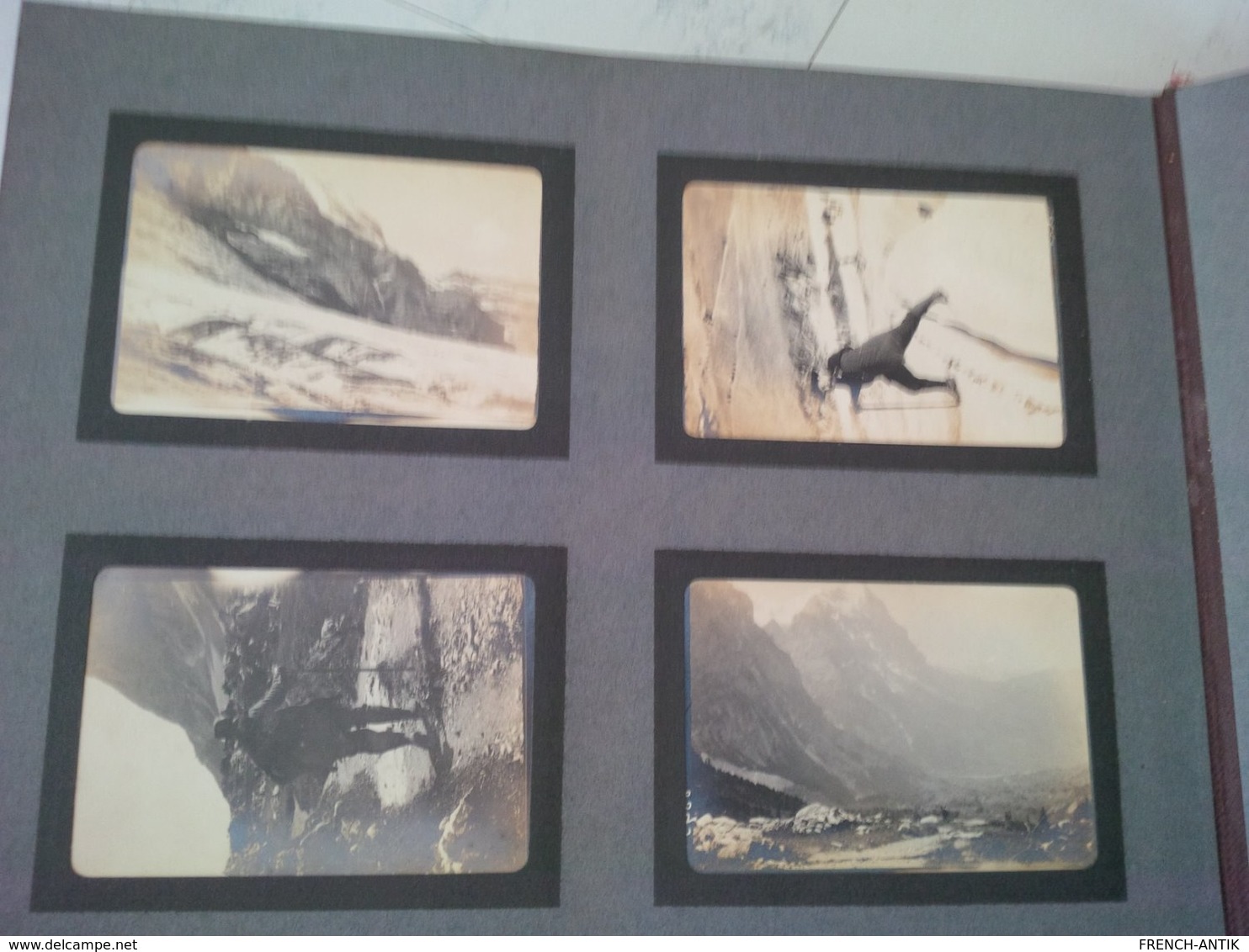 LOT 4 ALBUM SPORTS D HIVER MONTAGNE ZERMATT GRUNDENWALD BERNE MONT ST BERNARD BERN OURS CHIEN SKI