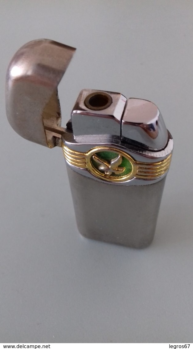 BRIQUET TEMPETE AIGLE - METAL BICOLORE - Other & Unclassified