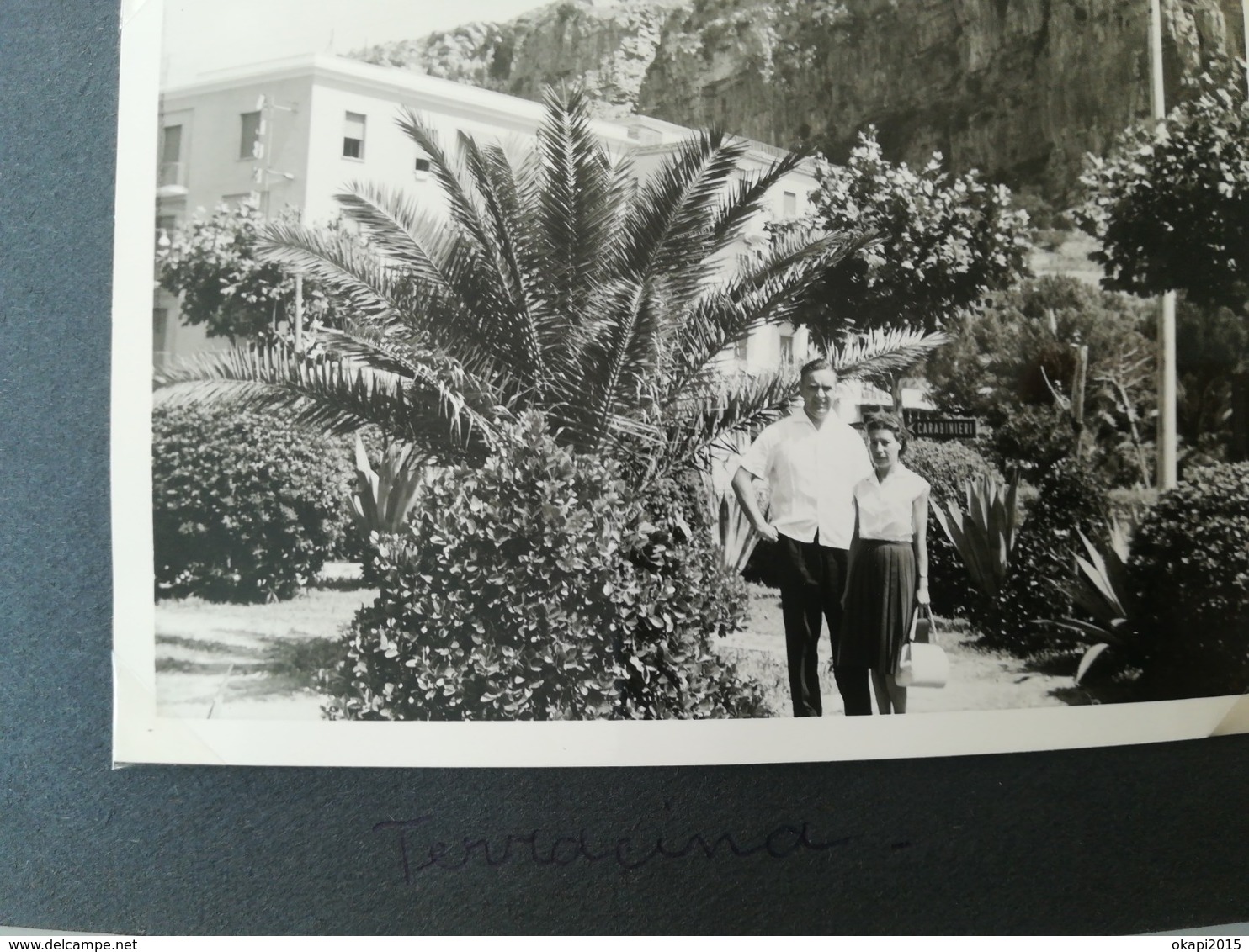 COUPLE PRESIDENT JACQUES CHIRAC  FRANCE UNE PHOTO ORIGINALE + 119 AUTRES PHOTOS FRANCE ITALIE GRÈCE...