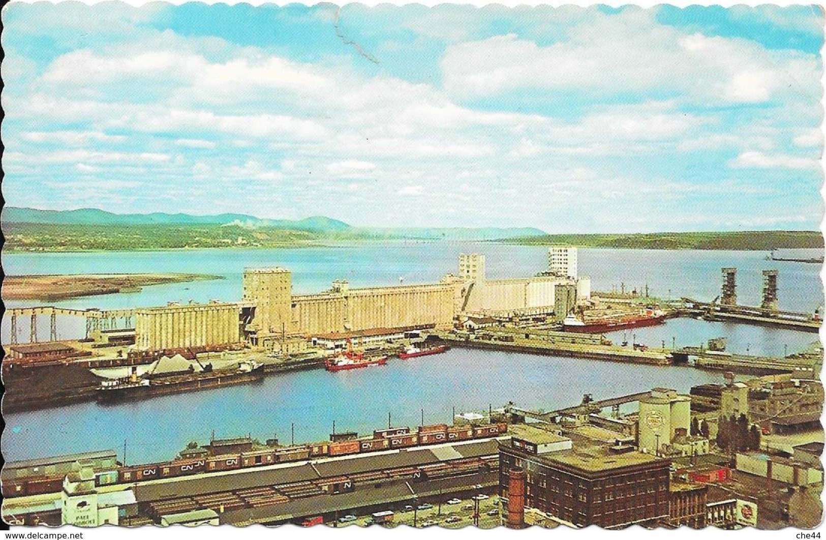 Port De Québec Et Les Silos à Grain. (Voir Commentaires) - Québec - Beauport