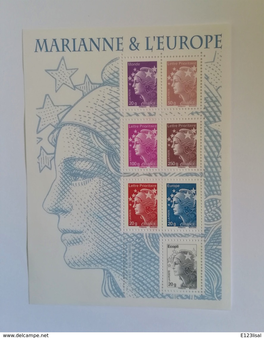 FEUILLET MARIANNE ET L'EUROPE YT F4614 ANNEE 2011 NEUF EXCELLENT ETAT - Nuevos