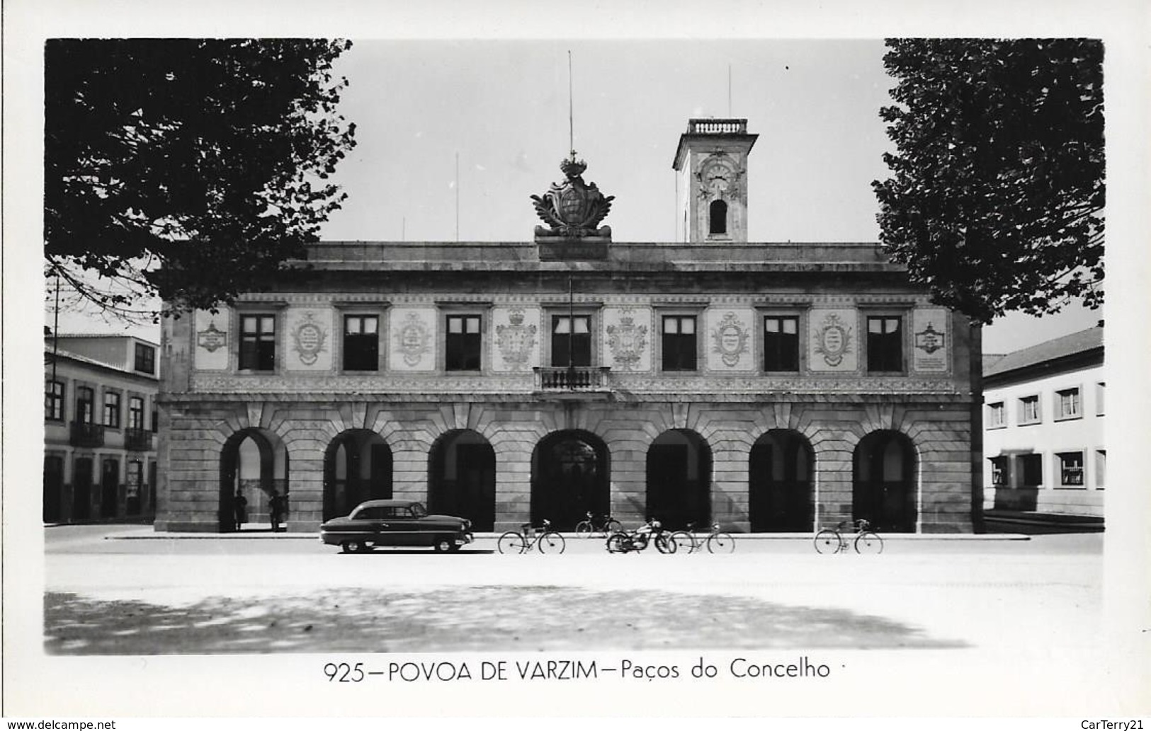 CPSM. POVOA DE VARZIM. PACOS DO CONCELHO. VOITURE ANCIENNE. - Porto