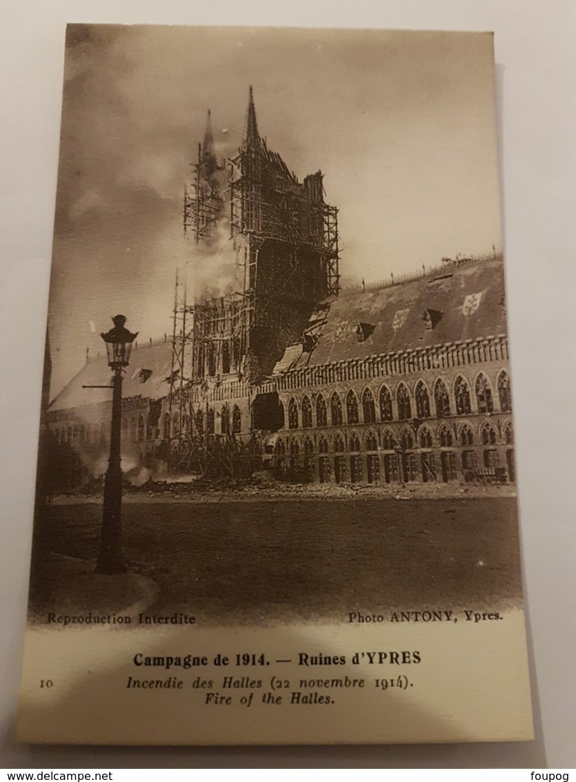 CPA YPRES IEPER INCENDIE DES HALLES GUERRE 1914 - Ieper