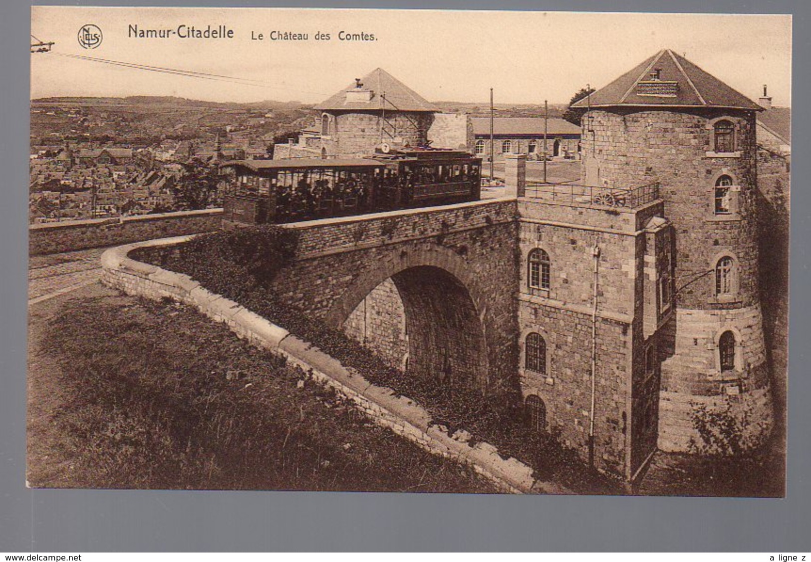 REF 416 : CPA Belgique Namur Citadelle Chateau Des Comtes Tramway - Otros & Sin Clasificación