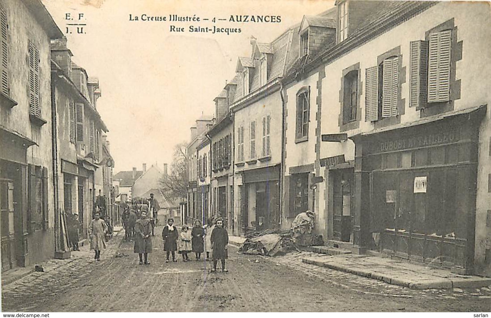 23 , AUZANCES , Rue St Jacques , * 426 40 - Auzances