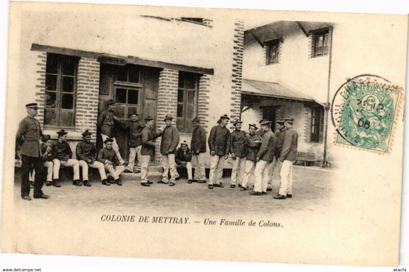 CPA Colonie De METTRAY - Une Famille De Colons (229597) - Mettray