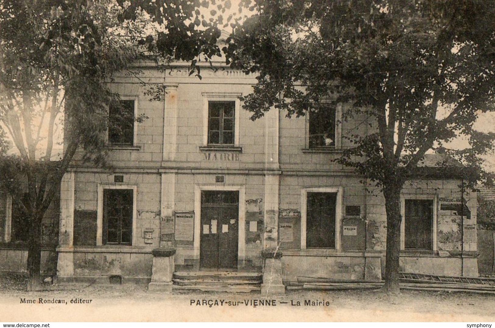 37. CPA. PARCAY SUR VIENNE.  La Mairie. 1929 - Semblançay