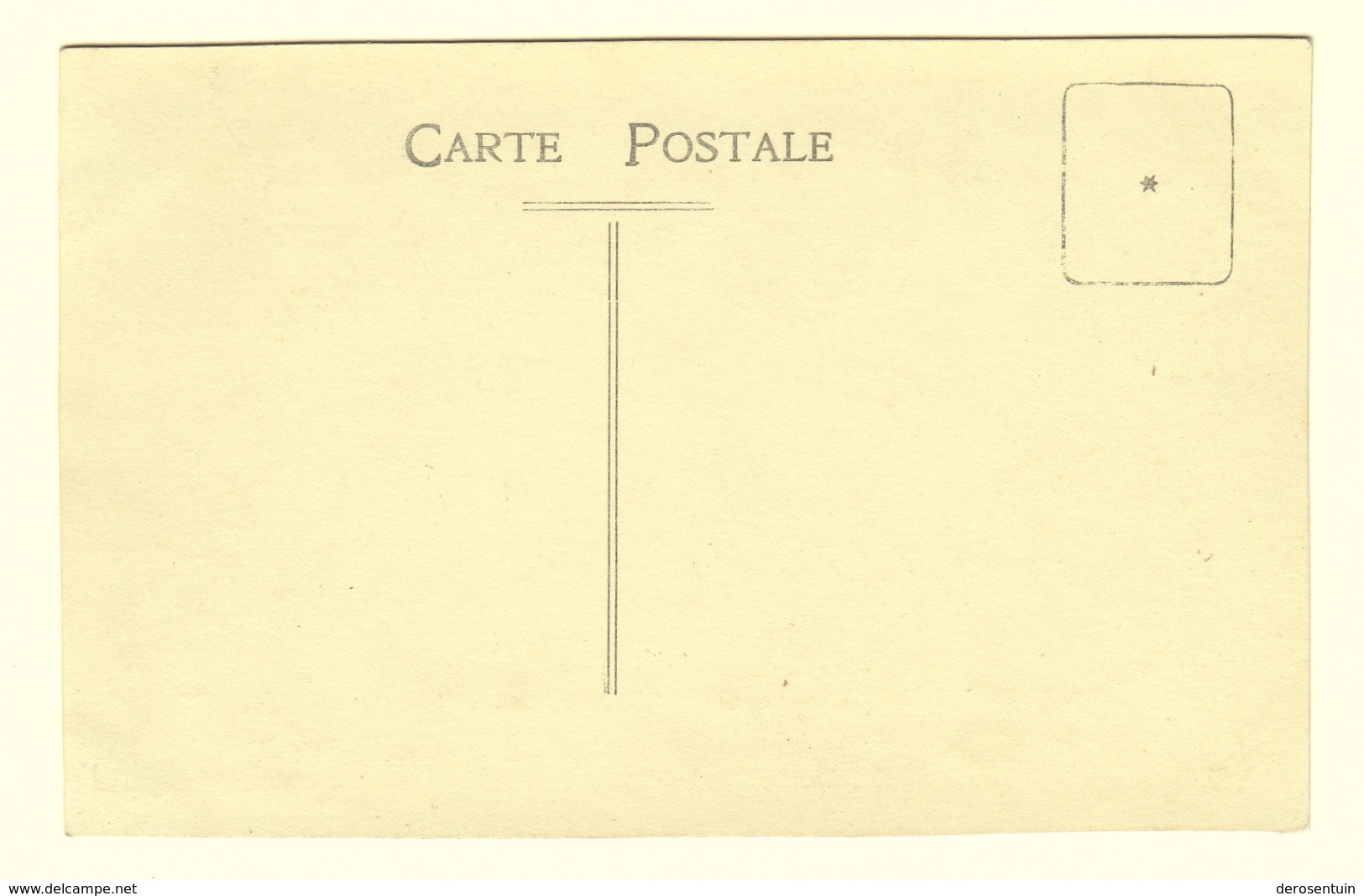 #21591	[Postkaarten] Lot van 30 (hoofdzakelijk) fotokaarten etc. (militairen, baby, personen, naakt, antiek ...)