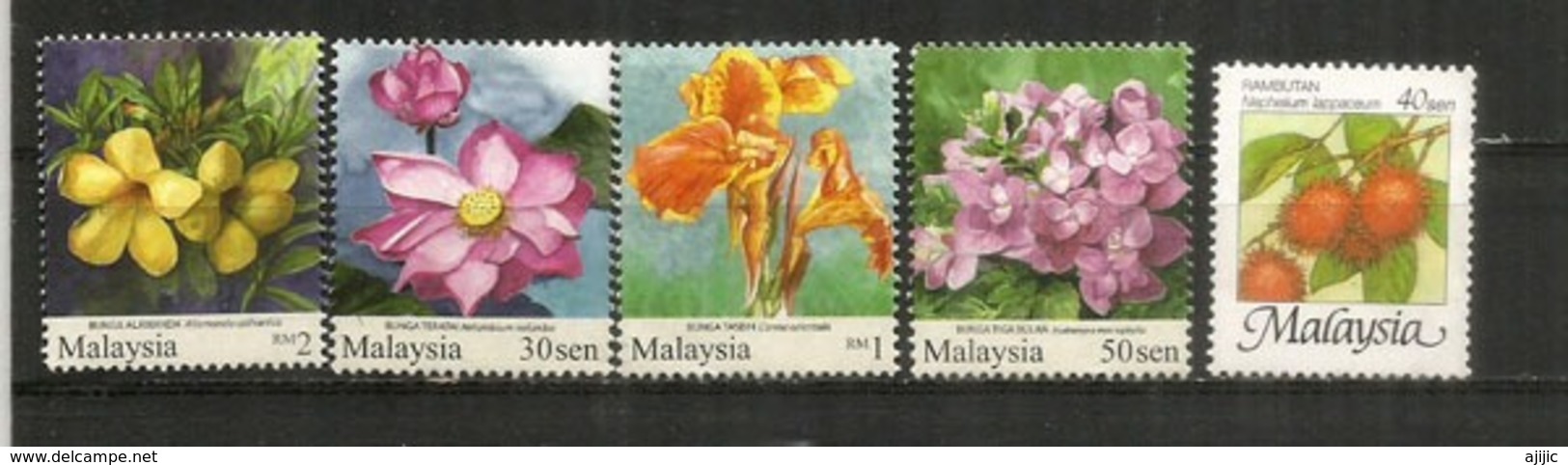 Fleurs & Fruits De Malaisie.   5 Timbres Neufs ** - Malaysia (1964-...)