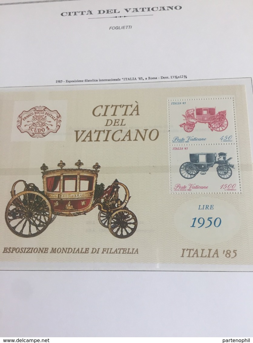 Vaticano Collezione 1969/2000 - Montata in 2 album Marini quasi completa del periodo MNH