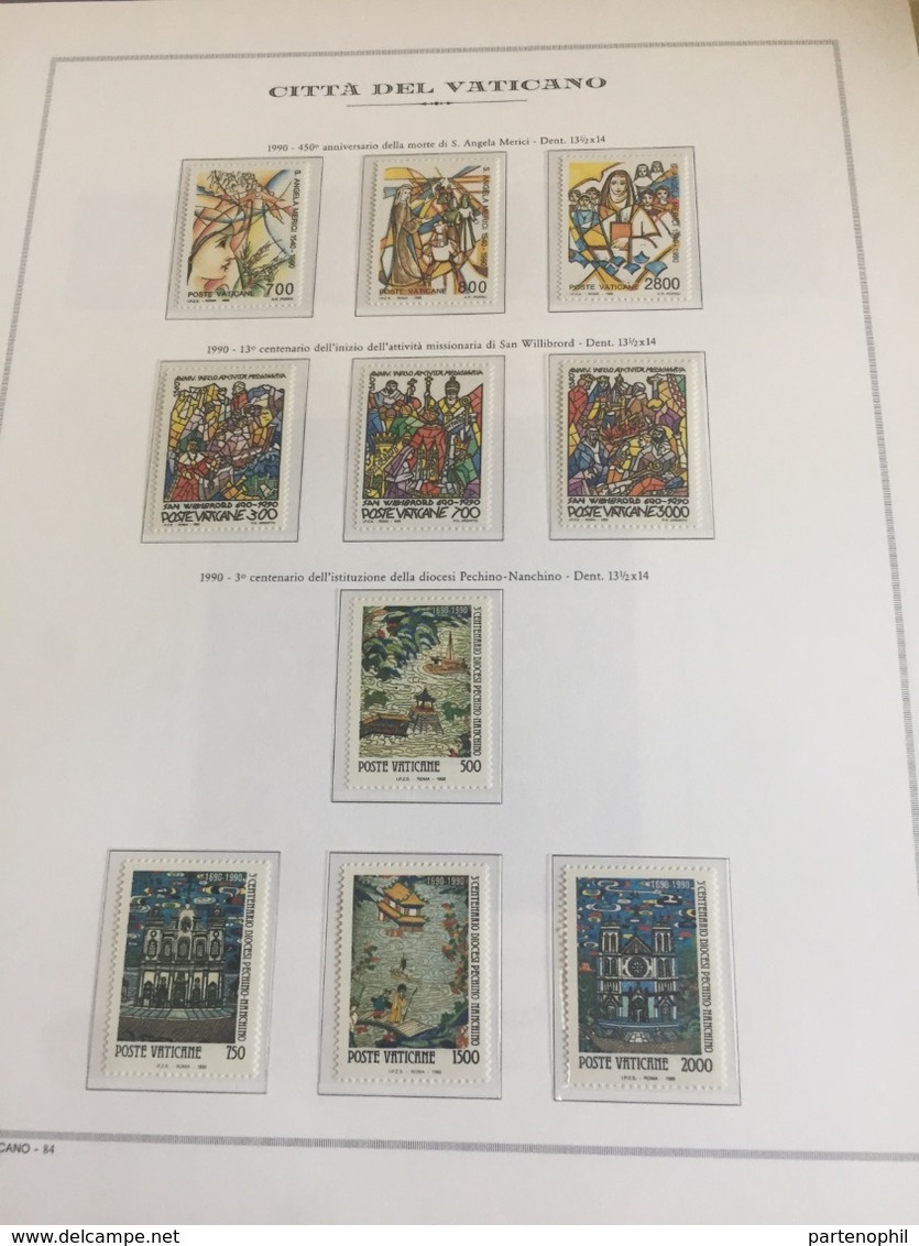 Vaticano Collezione 1969/2000 - Montata in 2 album Marini quasi completa del periodo MNH