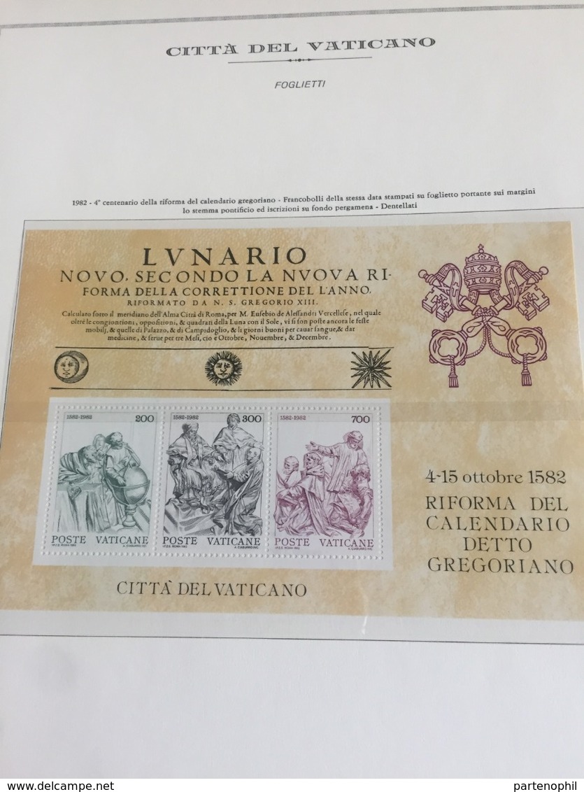 Vaticano Collezione 1969/2000 - Montata in 2 album Marini quasi completa del periodo MNH