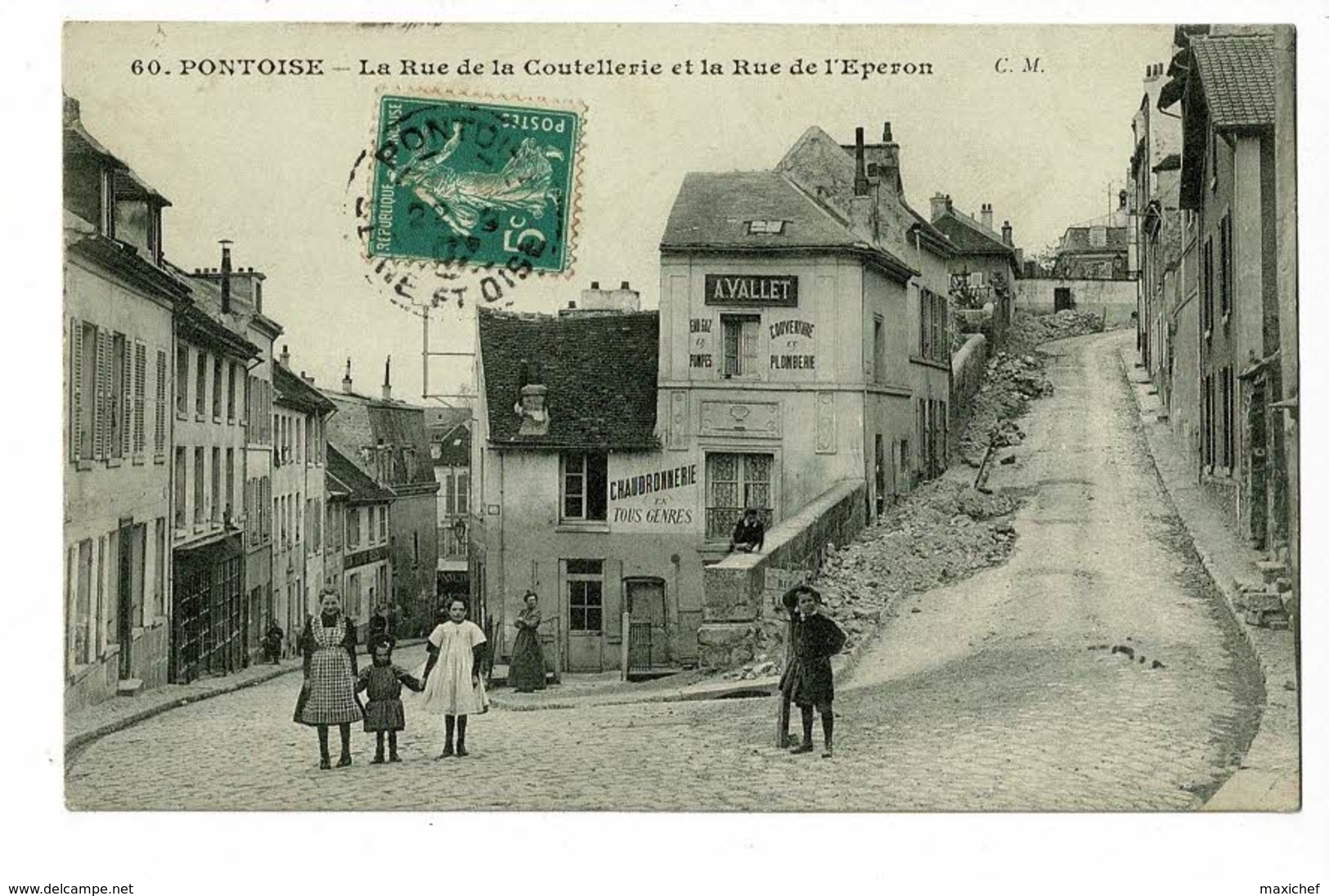 Pontoise - Le Rue De La Coutellerie Et La Rue De L'Eperon (animation, Couverture Et Plomberie "E Vallet") Circulé 1907 - Pontoise