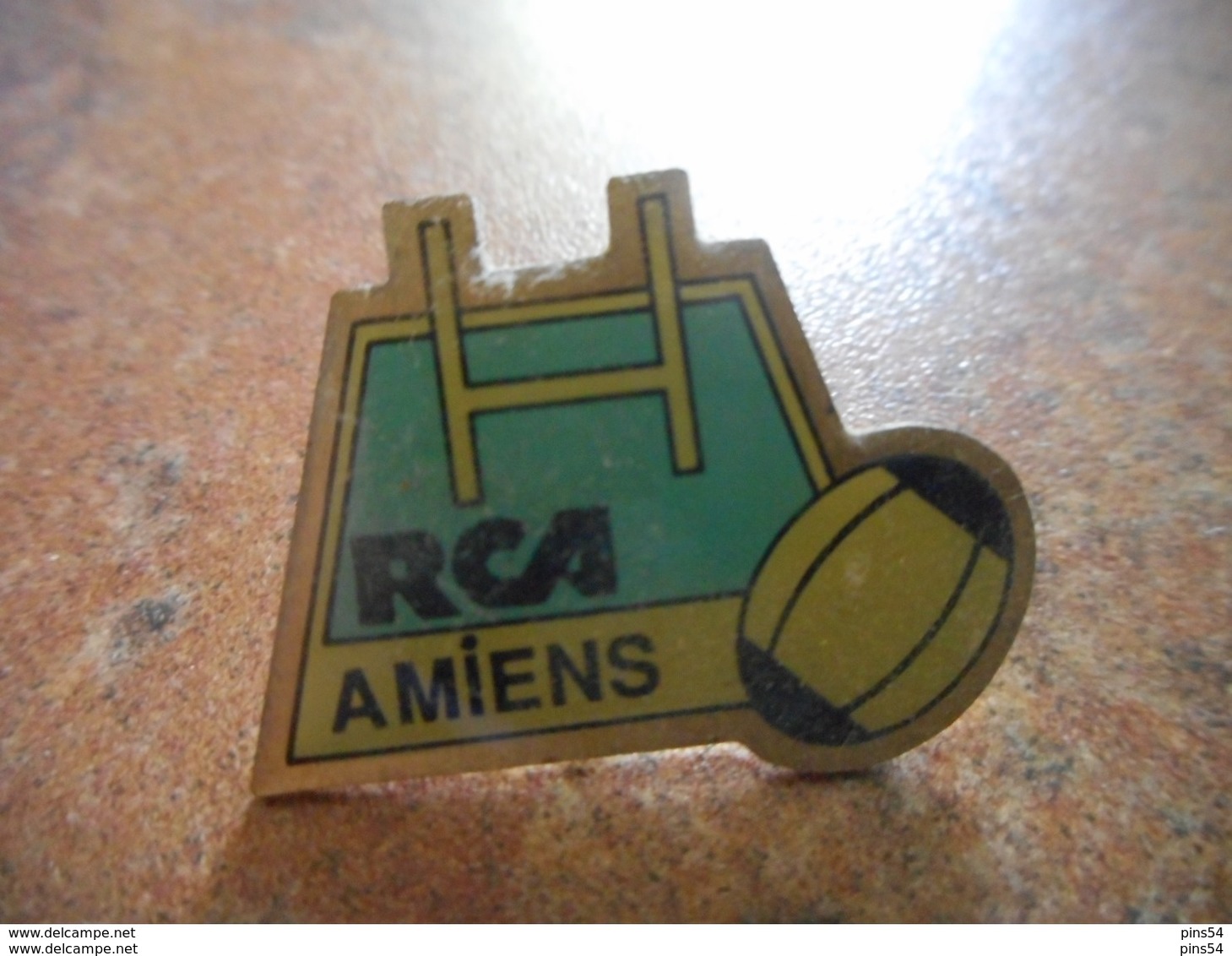 A005 -- Pin's RCA Amiens - Rugby