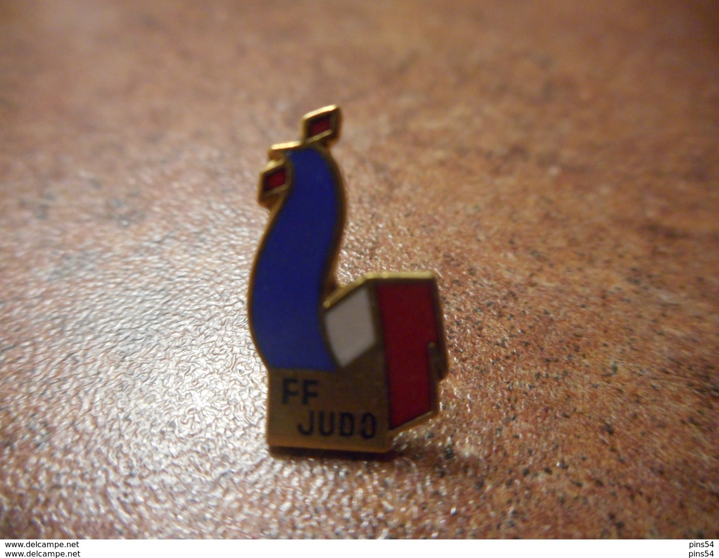 A031 -- Pin's FF Judo - Judo