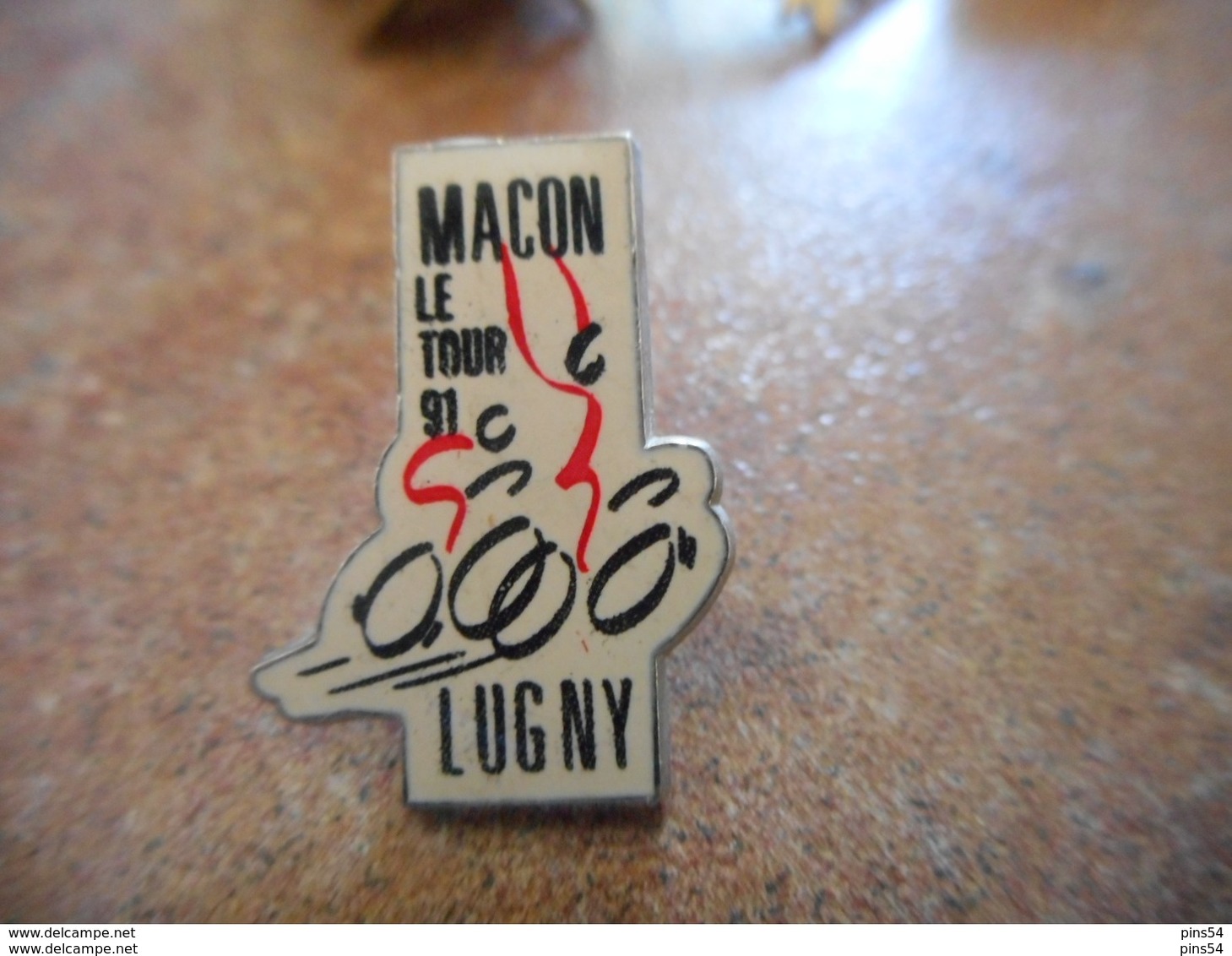 A008 -- Pin's Lugny Macon Le Tour 91 - Cycling