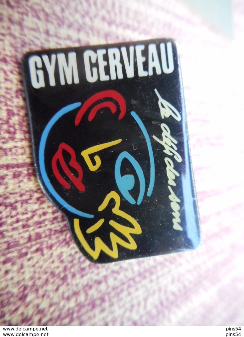 A009 -- Pin's Gym Cerveau Le Defi Des Sens - Gymnastique