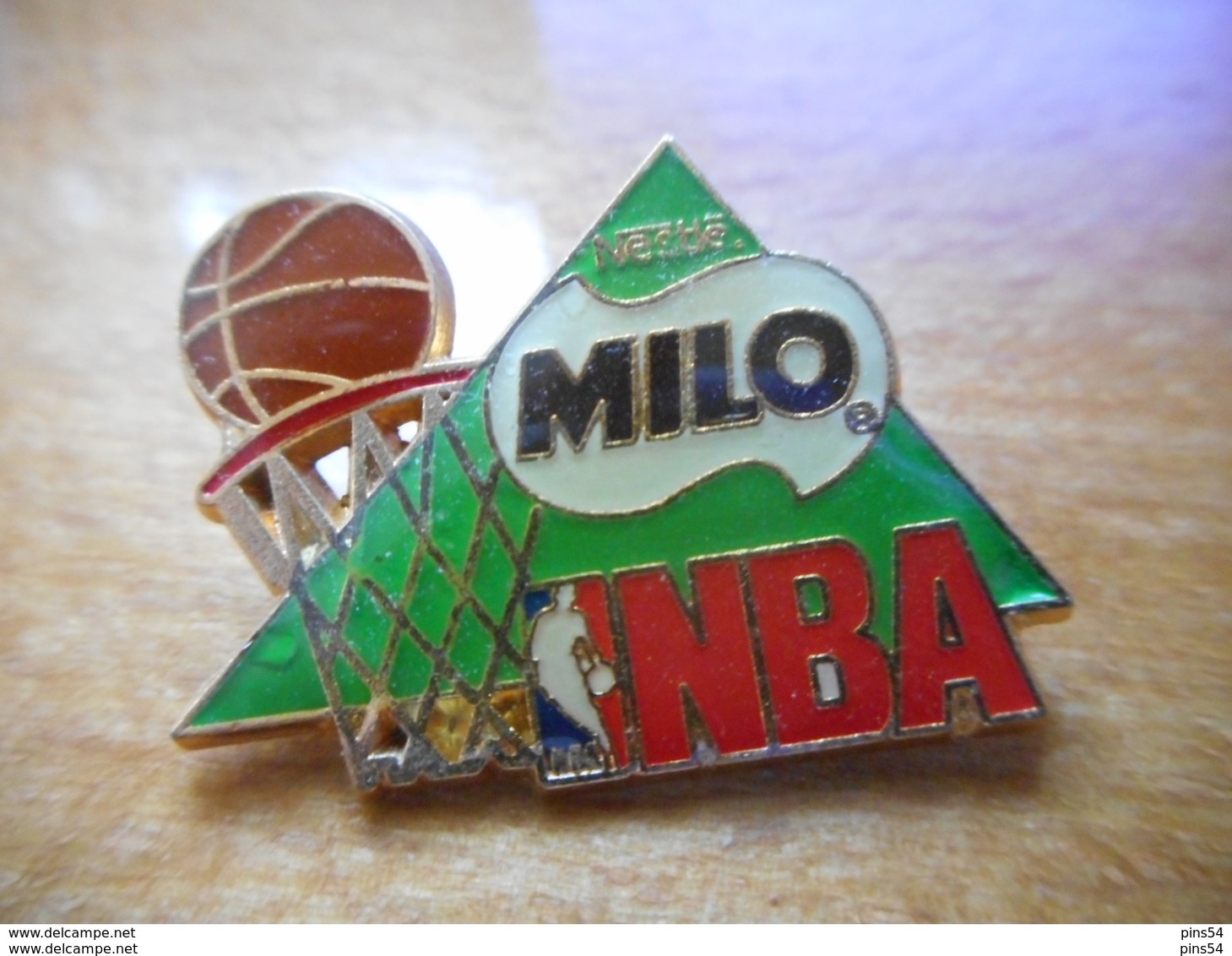 A018 -- Pin's Milo NBA - Basketball