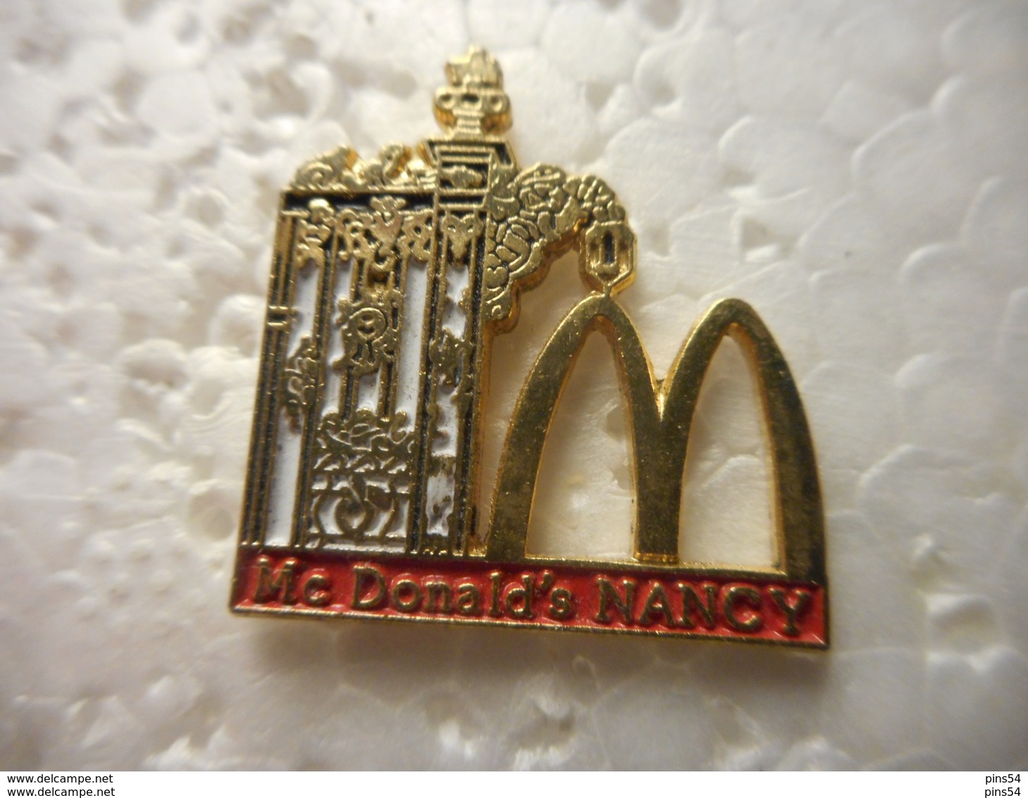 A023 -- Pin's Mac Do Nancy - McDonald's