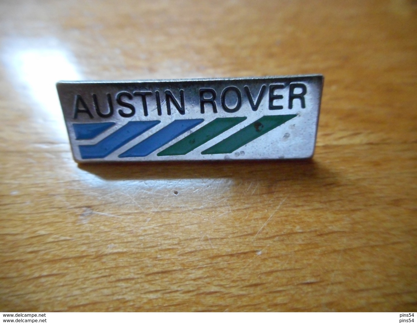 A002 -- Pin's Austin Rover -- Exclusif Sur Delcampe - Autres & Non Classés