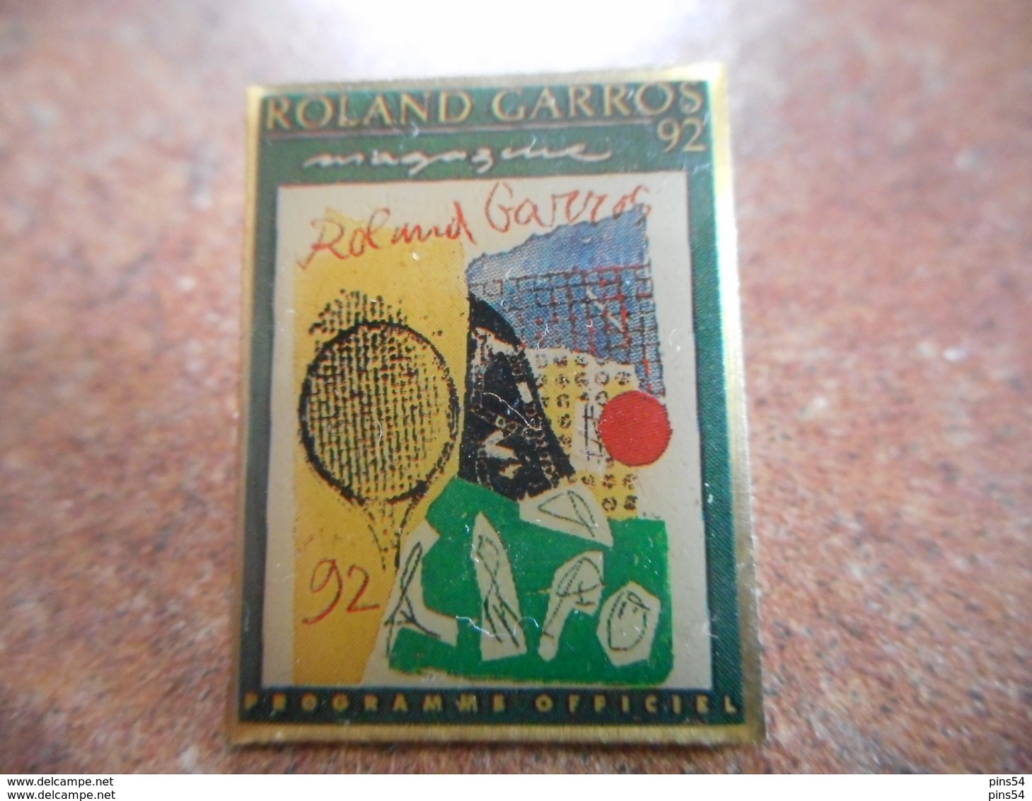 A025 -- Pin's Roland Garros Magazine 92 - Tennis