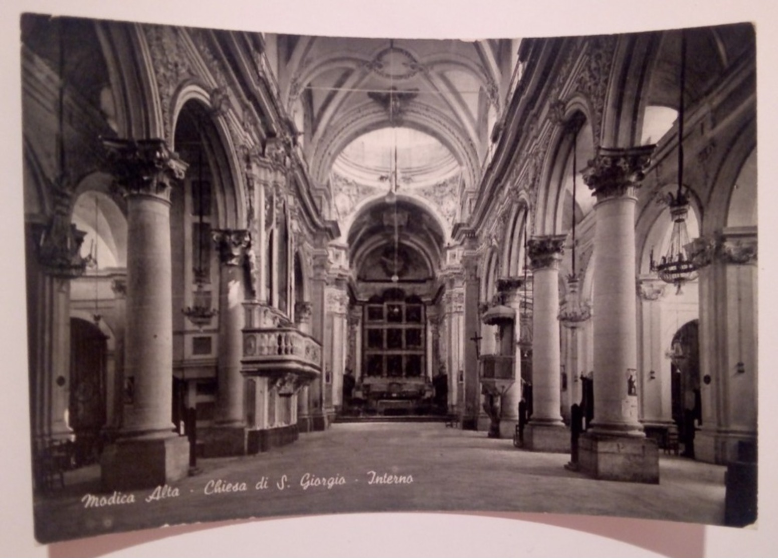 Modica Alta Chiesa Di San Giorgio Interno VIAGGIATA 1965 2 Francobolli Bella - Ragusa