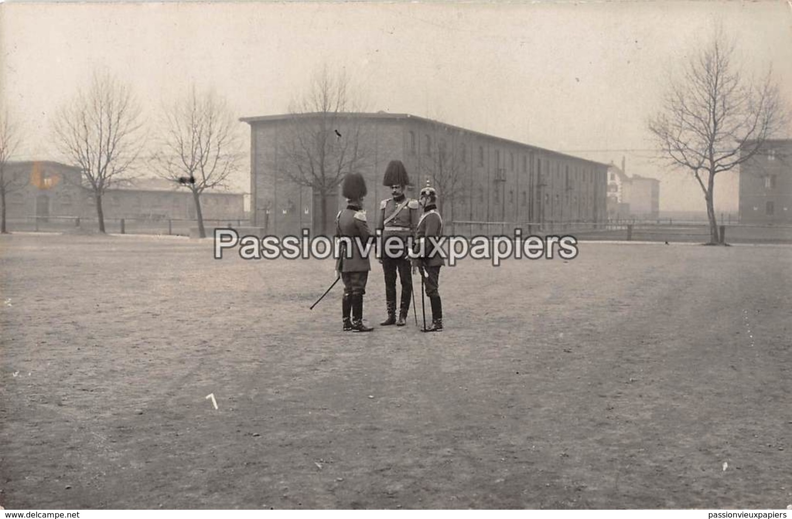 MONTIGNY Lès METZ 1913  2. LOTHR. FELDARTILLERIE REGIMENT N° 34  FETE Du CENTENAIRE (CAVALIERS UNIFORMES) CASERNE LIZE ? - Metz