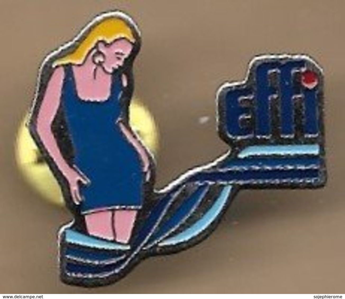 Pin's Pin-up Marque Alimentaire "minceur" Effi Becel Unilever Fabriquée Aux Pays-Bas - Pin-ups