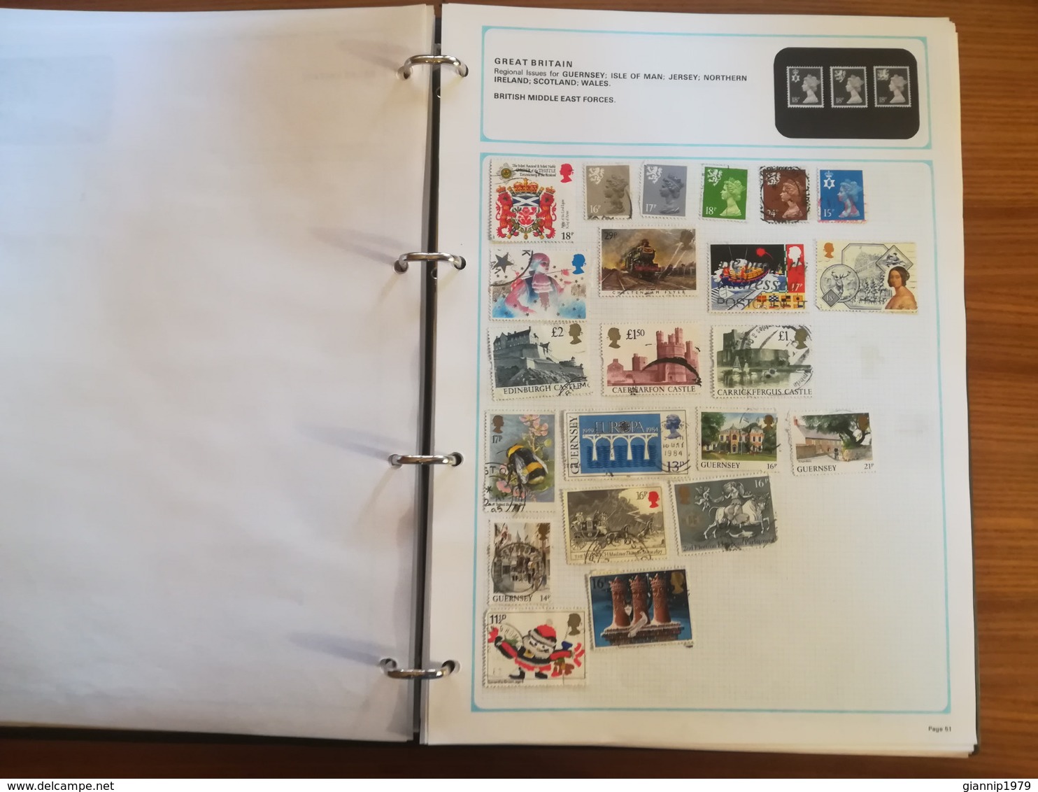 ALBUM FRANCOBOLLI STAMPS MONDO WORLD  USED OBLITERE LOTTO LOT ATTACCATI SU SCHEDE RACCOGLITORE