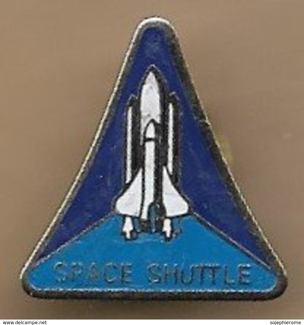 Pin's Space Shuttle Fusée Columbia - Space