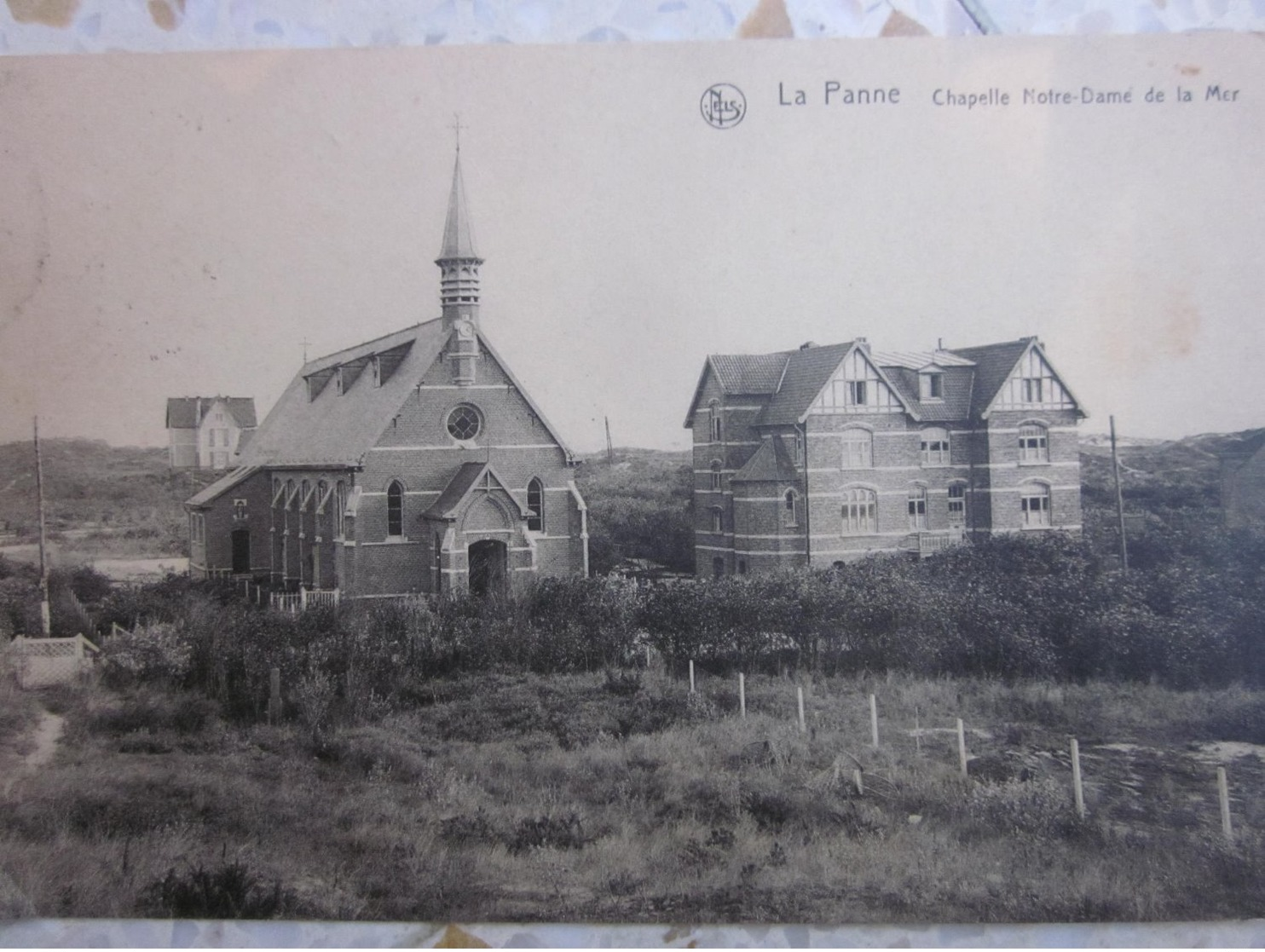 DE PANNE : KAPEL IN DE DUINEN 1925 - De Panne