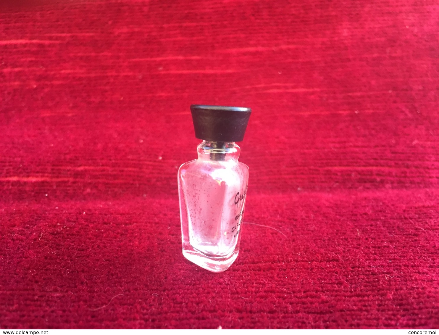 Petit Flacon à Parfum Miniature Publicitaire Capucci - Miniature Bottles (without Box)