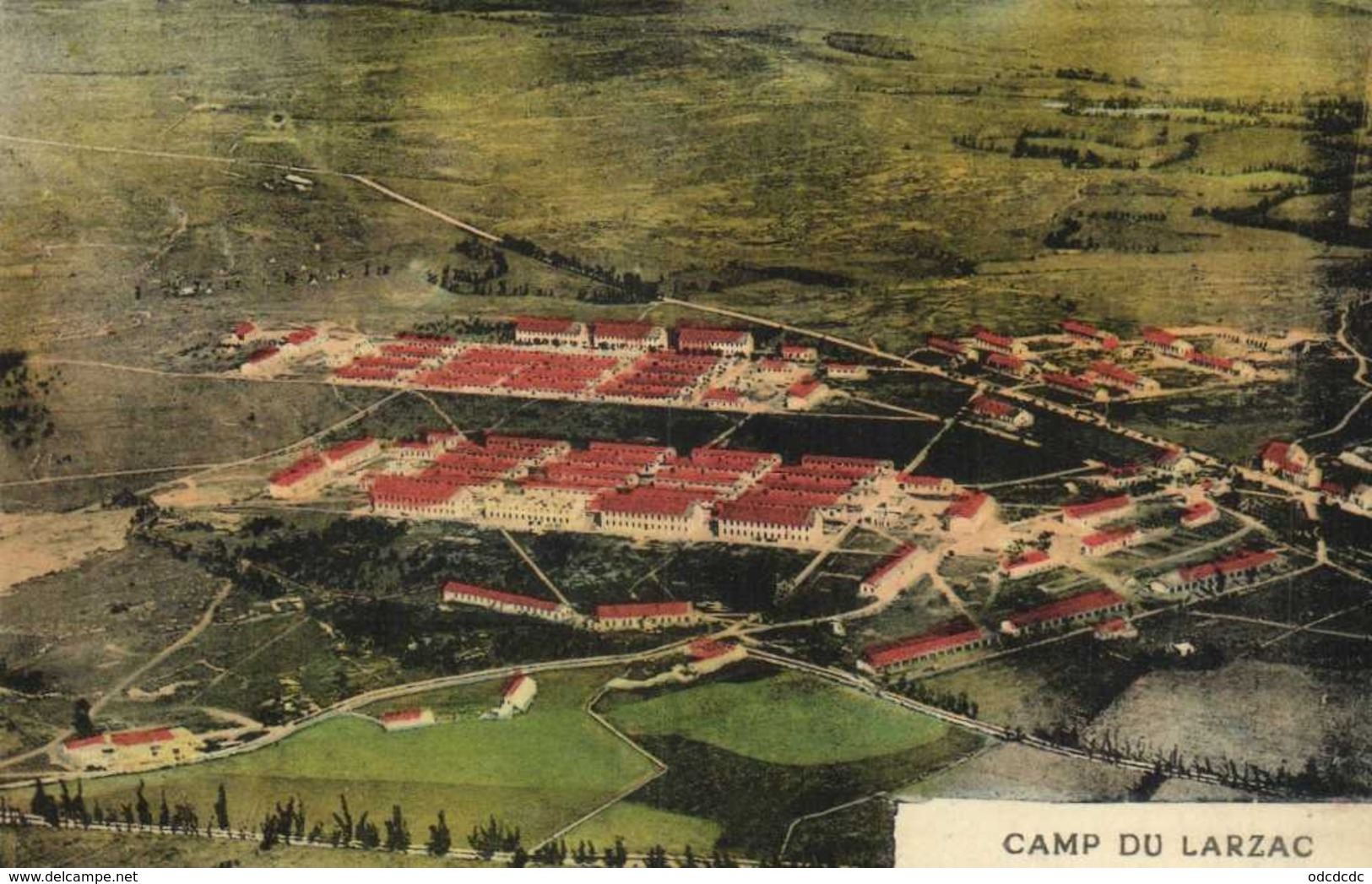 Militaria CAMP DU LARZAC  Vue Aérienne Colorisée RV - La Cavalerie