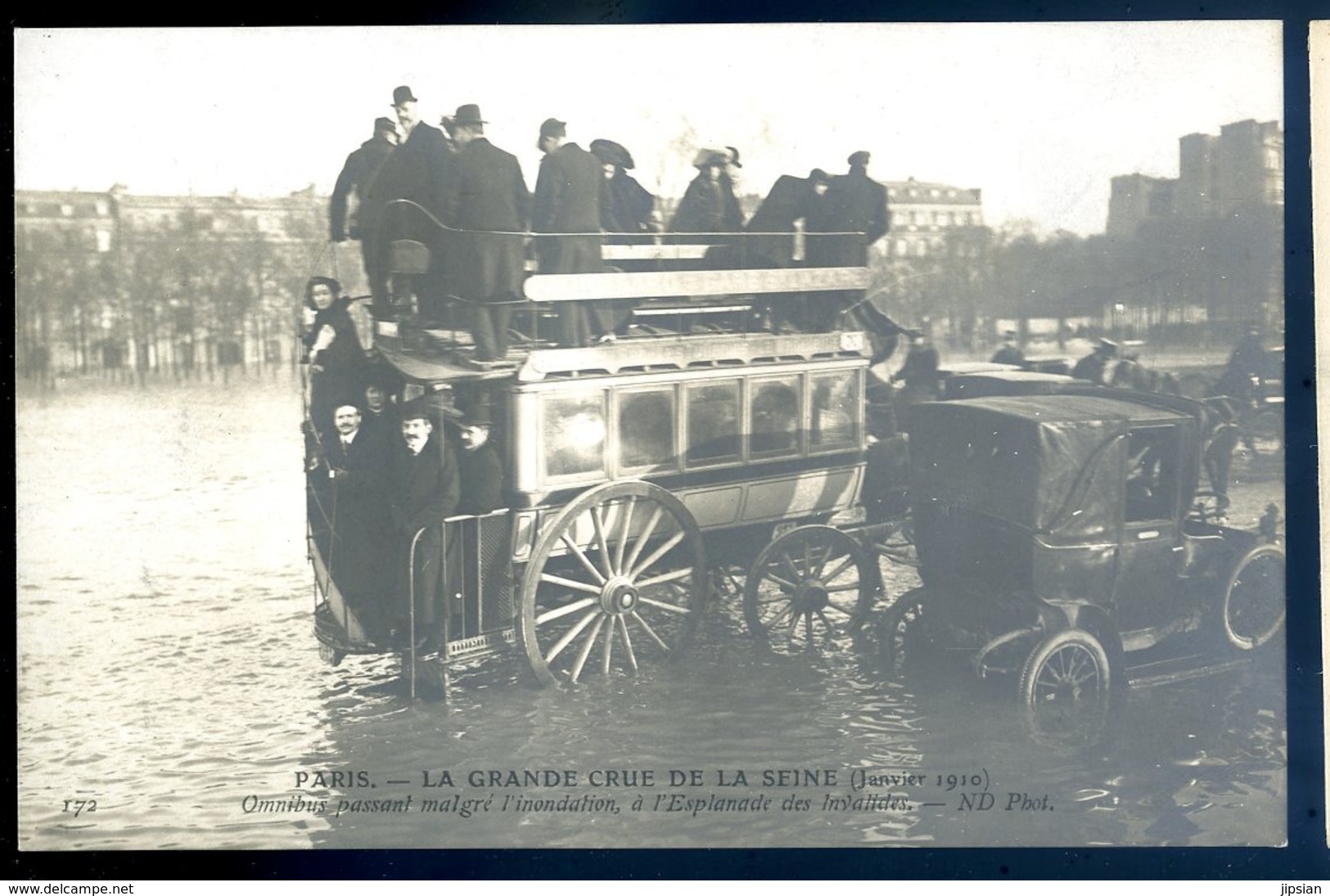 Cpa Du 75 Paris Omnibus Passant Malgré L' Inondation Esplanade Des Invalides -- Crue Seine 1910    LZ28 - Public Transport (surface)