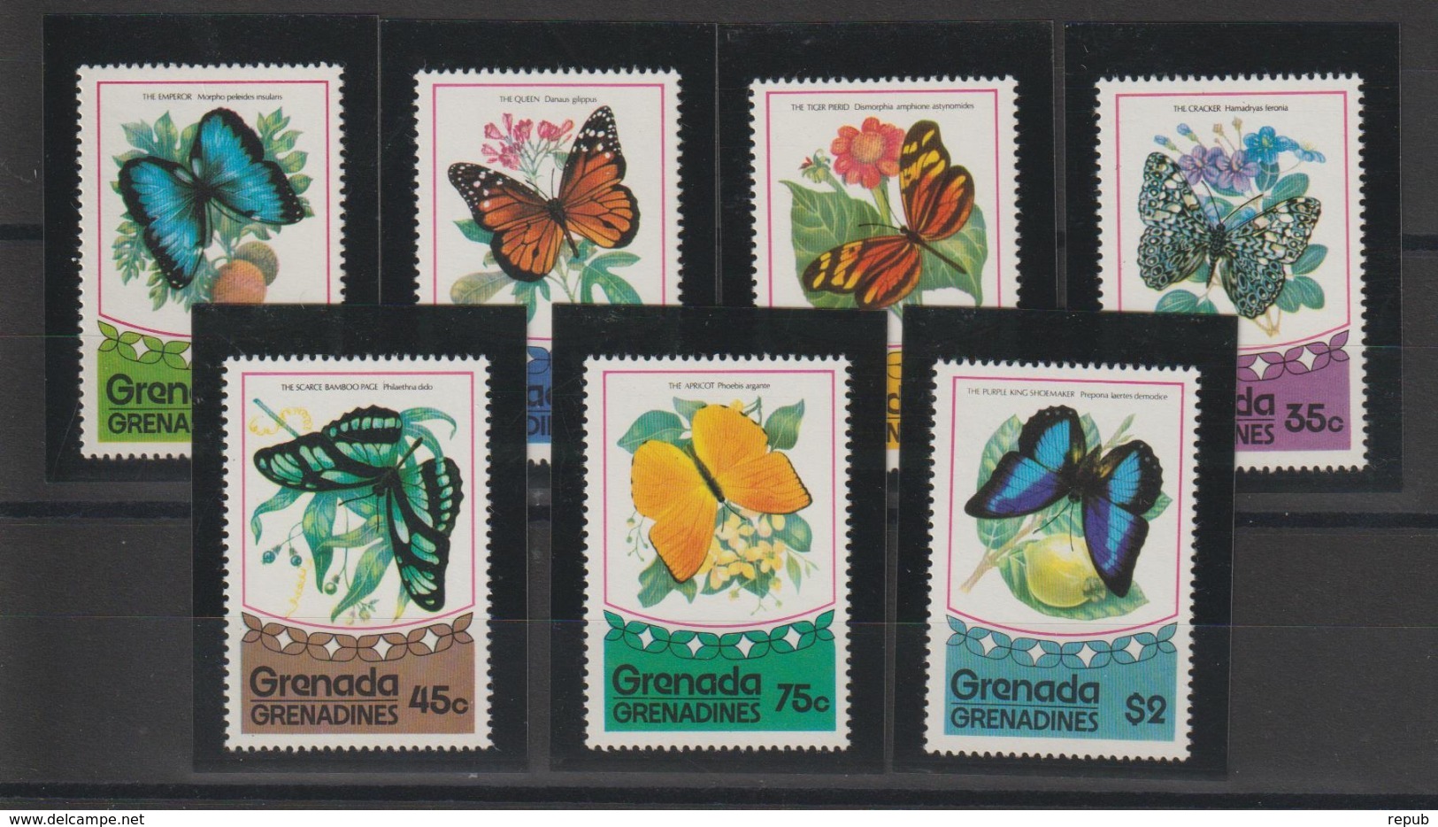 Grenada Grenadines 1975 Papillons Série 67-73 7 Val ** MNH - Papillons