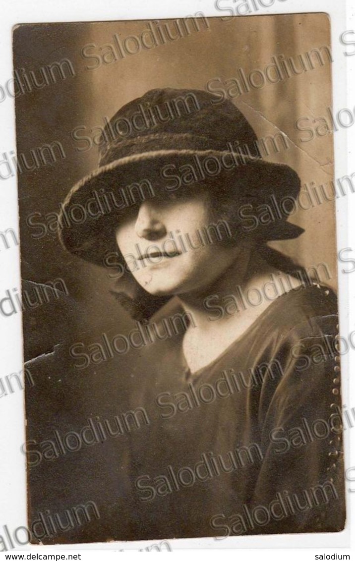 1924 - Ragazza Girl Donna Woman - Photo - Foto Fotografia - Cappello Hat Moda Fashion - Non Classificati