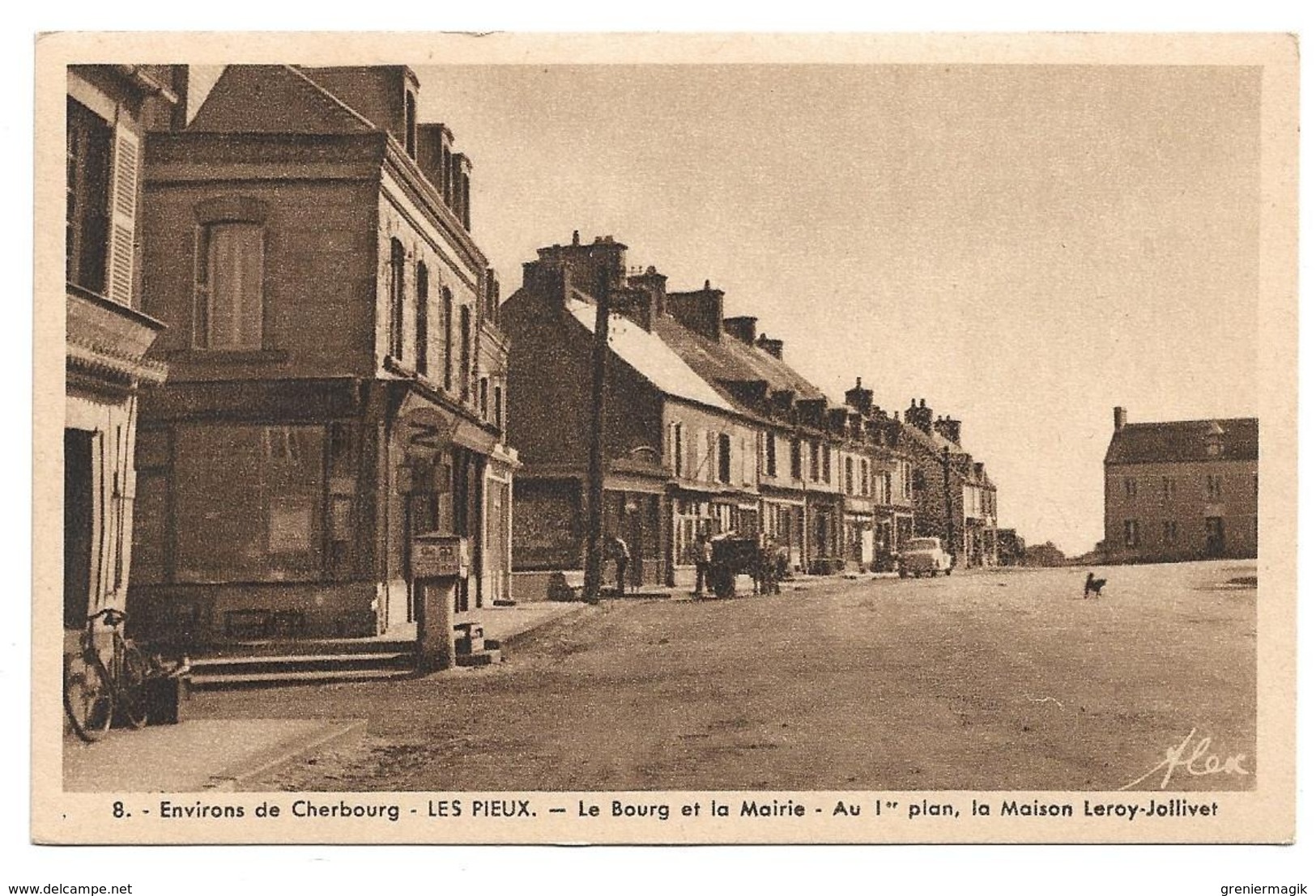 50 Environs De Cherbourg - Les Pieux (Manche) Le Bourg Et La Mairie Au 1er Plan La Maison Leroy Jolivet - Edition Alex - Autres & Non Classés