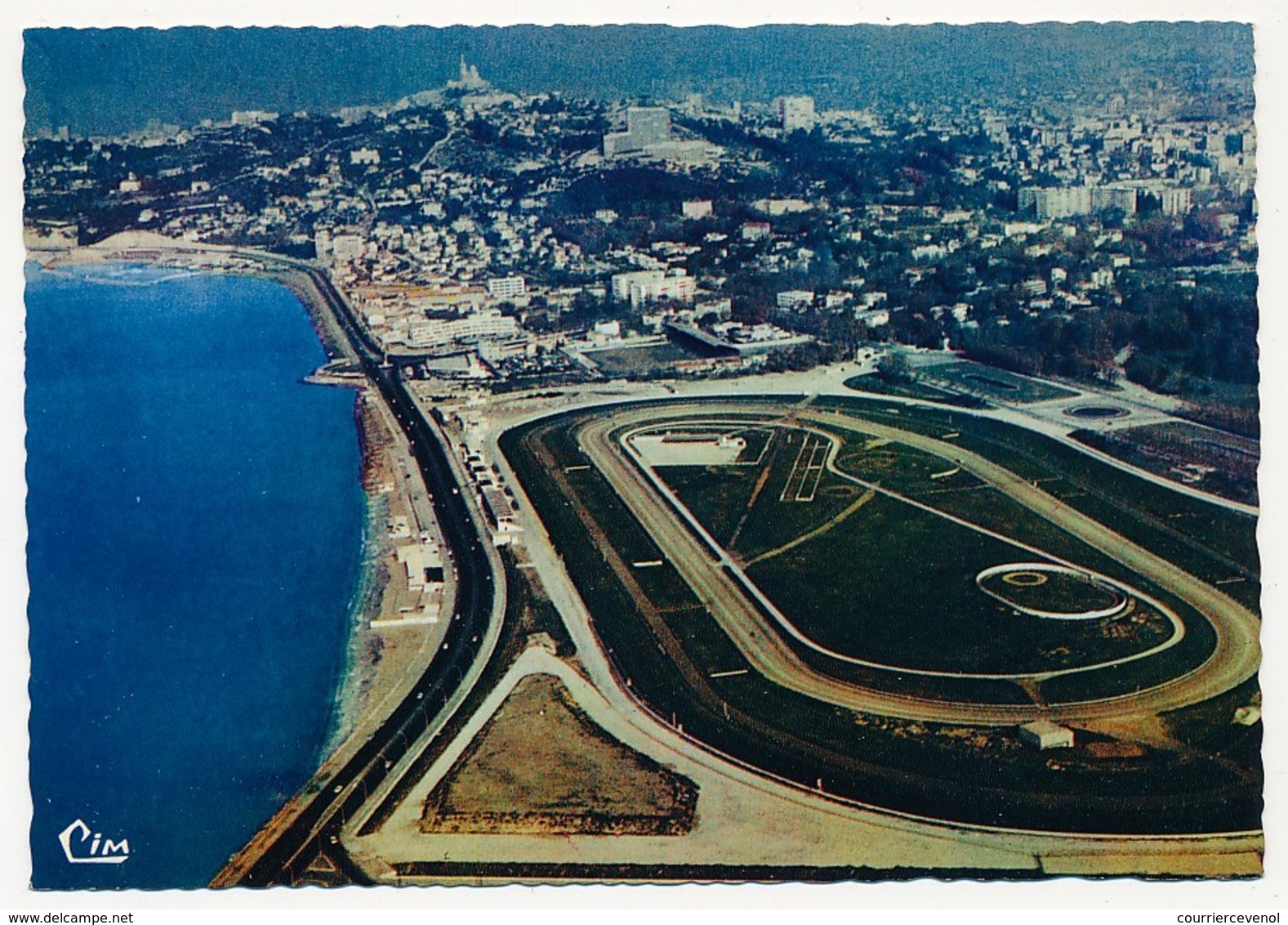 CPSM - MARSEILLE (B Du R) - Vue Aérienne - Champ De Courses Borely - Südbezirke, Mazargues, Bonneveine, Pointe Rouge, Calanque-Felsen