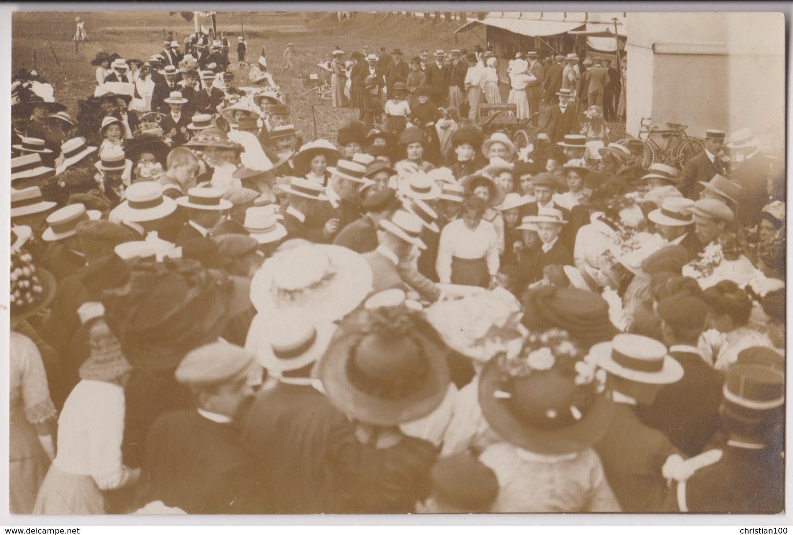 CARTE PHOTO CARDOT BELFORT : KERMESSE - FETE POPULAIRE - FOIRE - STANDS - RALLYE ( CARTE ) ? - FOULE ENDIMANCHEE - R/V - - Belfort - Ville